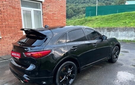 Infiniti FX II, 2008 год, 2 000 000 рублей, 23 фотография