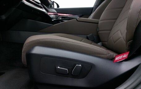 BMW 5 серия, 2025 год, 8 850 000 рублей, 17 фотография