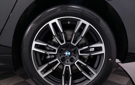 BMW 5 серия, 2025 год, 8 850 000 рублей, 27 фотография