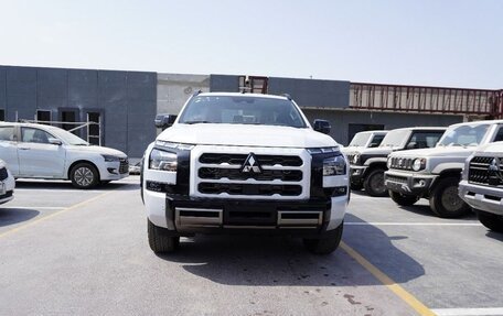 Mitsubishi L200, 2025 год, 7 990 000 рублей, 2 фотография