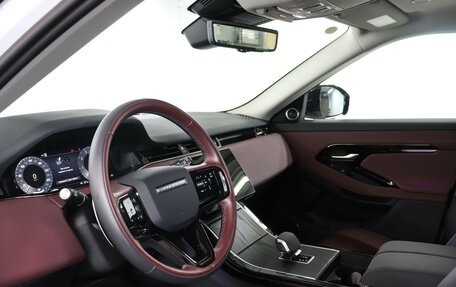 Land Rover Range Rover Evoque II, 2024 год, 5 790 000 рублей, 13 фотография