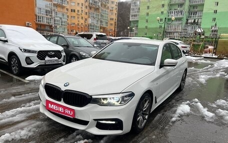 BMW 5 серия, 2018 год, 3 050 000 рублей, 3 фотография