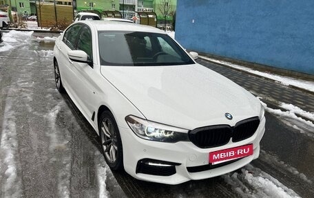 BMW 5 серия, 2018 год, 3 050 000 рублей, 12 фотография