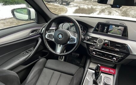 BMW 5 серия, 2018 год, 3 050 000 рублей, 18 фотография