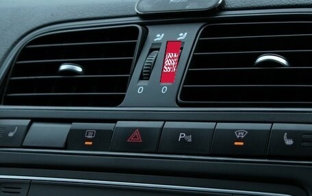 Volkswagen Polo VI (EU Market), 2016 год, 890 000 рублей, 13 фотография