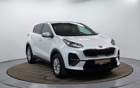 KIA Sportage IV рестайлинг, 2018 год, 1 999 000 рублей, 3 фотография
