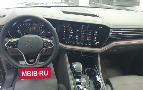 Volkswagen Touareg III, 2025 год, 8 199 000 рублей, 9 фотография