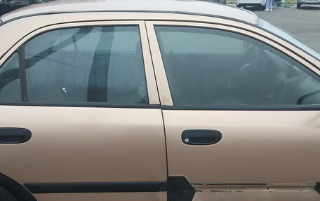 Mitsubishi Carisma I, 1999 год, 195 000 рублей, 3 фотография