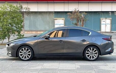 Mazda 3, 2022 год, 1 964 000 рублей, 8 фотография