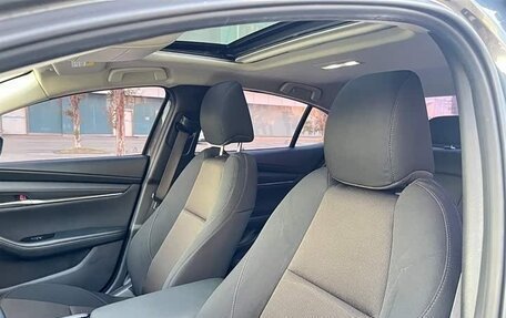 Mazda 3, 2022 год, 1 964 000 рублей, 15 фотография