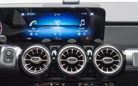 Mercedes-Benz GLB, 2022 год, 3 893 000 рублей, 11 фотография