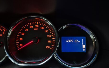 Nissan Terrano III, 2016 год, 1 050 000 рублей, 17 фотография