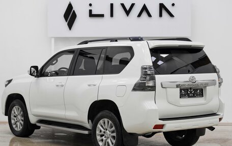 Toyota Land Cruiser Prado 150 рестайлинг 2, 2016 год, 3 149 000 рублей, 4 фотография