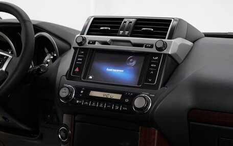 Toyota Land Cruiser Prado 150 рестайлинг 2, 2016 год, 3 149 000 рублей, 8 фотография