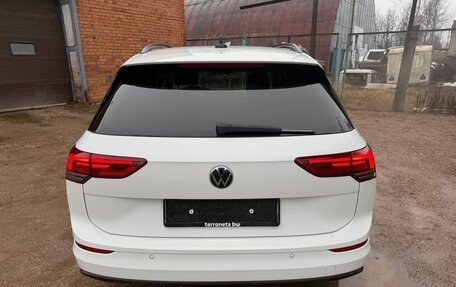 Volkswagen Golf VIII, 2022 год, 2 342 000 рублей, 11 фотография