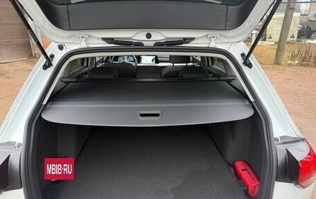 Volkswagen Golf VIII, 2022 год, 2 342 000 рублей, 16 фотография