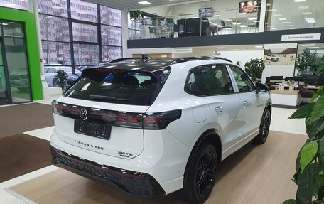 Volkswagen Tiguan, 2025 год, 4 950 000 рублей, 5 фотография