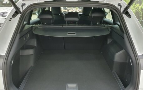 Volkswagen Tiguan, 2025 год, 4 950 000 рублей, 19 фотография