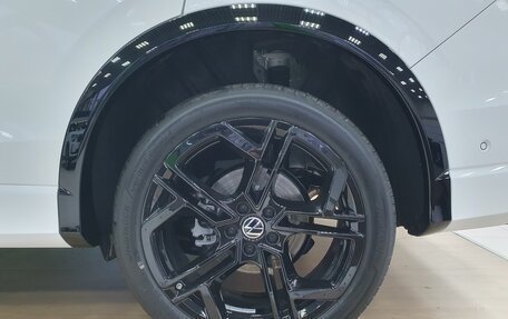 Volkswagen Tiguan, 2025 год, 4 950 000 рублей, 29 фотография