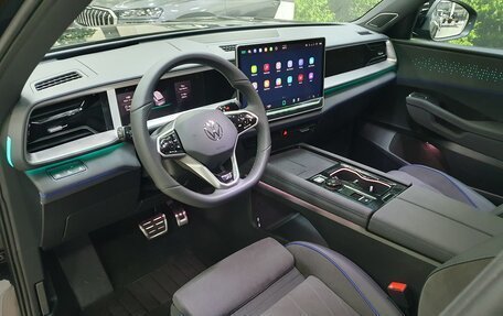 Volkswagen Teramont, 2025 год, 6 300 000 рублей, 10 фотография