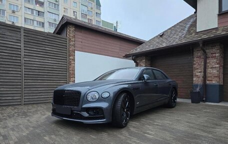 Bentley Flying Spur, 2022 год, 29 990 000 рублей, 2 фотография