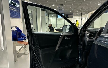 Toyota RAV4, 2017 год, 2 650 000 рублей, 15 фотография