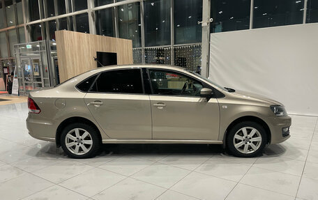 Volkswagen Polo VI (EU Market), 2015 год, 999 000 рублей, 6 фотография