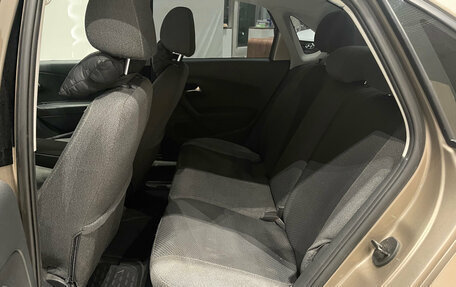 Volkswagen Polo VI (EU Market), 2015 год, 999 000 рублей, 19 фотография