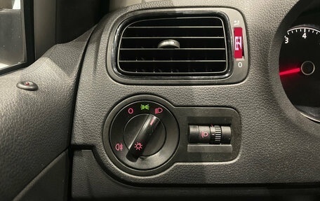 Volkswagen Polo VI (EU Market), 2015 год, 999 000 рублей, 14 фотография