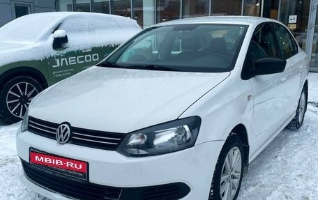 Volkswagen Polo VI (EU Market), 2013 год, 755 000 рублей, 1 фотография