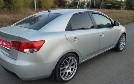 KIA Cerato III, 2011 год, 700 000 рублей, 3 фотография