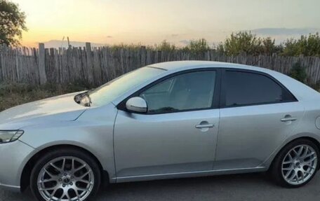 KIA Cerato III, 2011 год, 700 000 рублей, 5 фотография