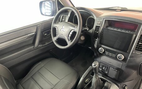 Mitsubishi Pajero IV, 2007 год, 1 299 000 рублей, 9 фотография
