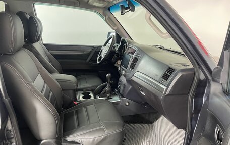 Mitsubishi Pajero IV, 2007 год, 1 299 000 рублей, 25 фотография