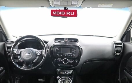 KIA Soul II рестайлинг, 2015 год, 1 400 000 рублей, 14 фотография