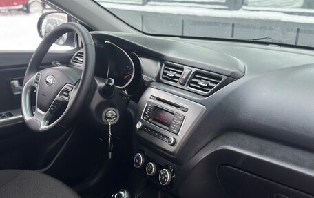 KIA Rio III рестайлинг, 2015 год, 949 000 рублей, 12 фотография