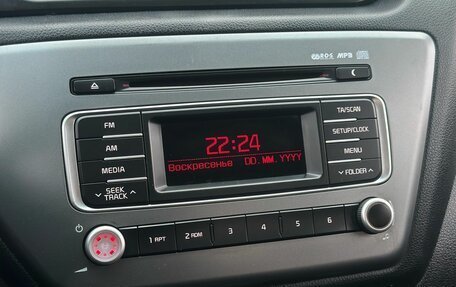 KIA Rio III рестайлинг, 2015 год, 949 000 рублей, 18 фотография