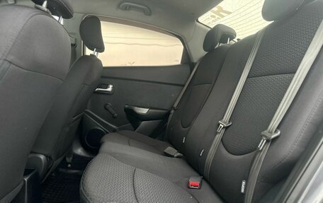 KIA Rio III рестайлинг, 2015 год, 949 000 рублей, 22 фотография