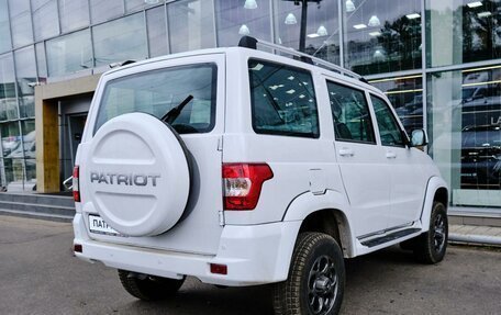 ЛуАЗ Patriot, 2024 год, 2 095 000 рублей, 7 фотография