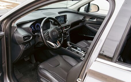 Hyundai Santa Fe IV, 2018 год, 2 495 000 рублей, 13 фотография