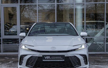 Toyota Camry, 2025 год, 4 950 000 рублей, 2 фотография