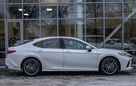 Toyota Camry, 2025 год, 4 950 000 рублей, 4 фотография