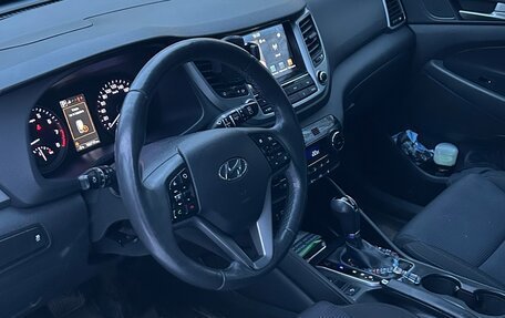 Hyundai Tucson III, 2018 год, 1 850 000 рублей, 15 фотография