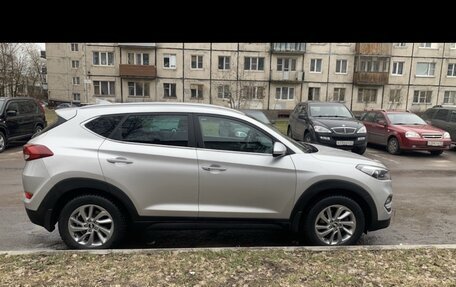 Hyundai Tucson III, 2018 год, 1 850 000 рублей, 9 фотография