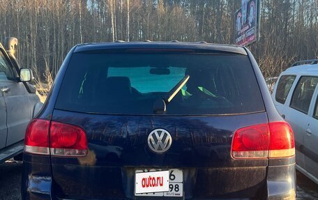 Volkswagen Touareg III, 2004 год, 410 000 рублей, 4 фотография