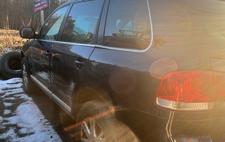 Volkswagen Touareg III, 2004 год, 410 000 рублей, 8 фотография