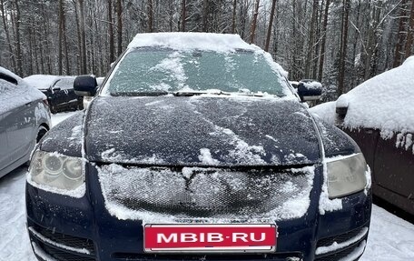 Volkswagen Touareg III, 2004 год, 410 000 рублей, 17 фотография