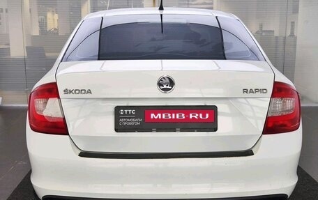 Skoda Rapid I, 2014 год, 730 000 рублей, 6 фотография