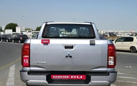 Mitsubishi L200, 2025 год, 5 990 000 рублей, 4 фотография