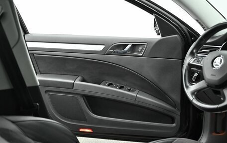 Skoda Superb III рестайлинг, 2013 год, 995 000 рублей, 8 фотография